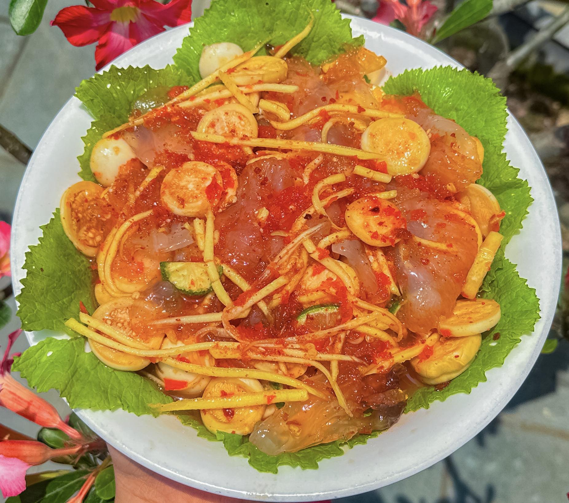 Cách Làm Sứa Ngâm Mắm Nhĩ Cà Pháo: Món Ngon Giòn Cay, Ăn Là Ghiền Sứa ngâm mắm nhĩ cà pháo giòn, cay
